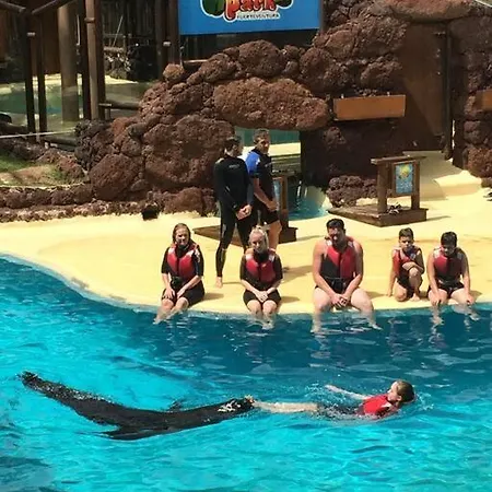 Front With Stunning Ocean Views! コスタ・カルマ