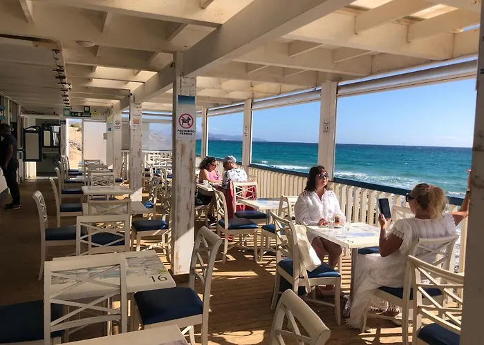 Lägenhet Front With Stunning Ocean Views! *