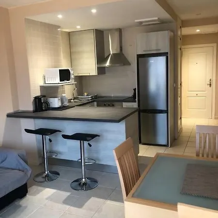 Front With Stunning Ocean Views! Apartmán *