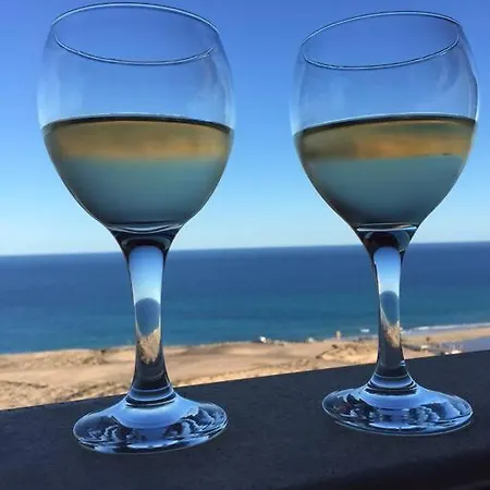 Daire Front With Stunning Ocean Views! *