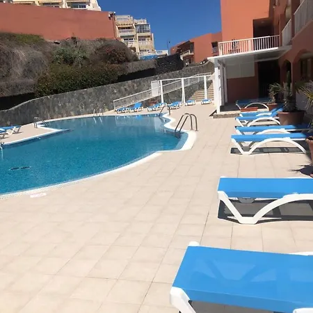 Front With Stunning Ocean Views! *