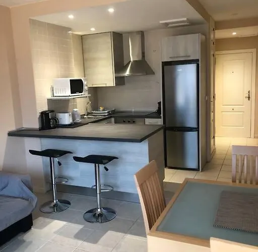 Front With Stunning Ocean Views! Apartmán *