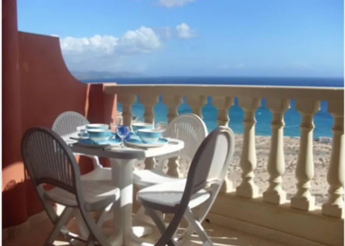 Apartmán Front With Stunning Ocean Views!